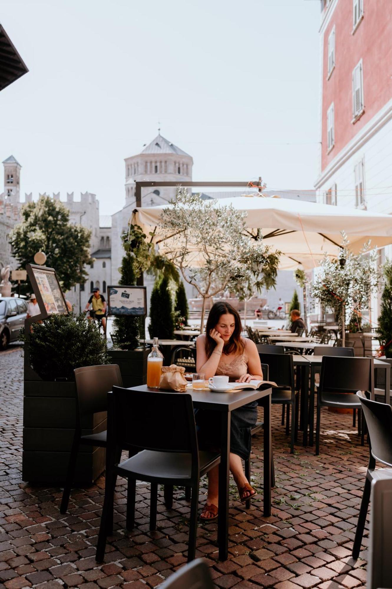 Hotel Venezia Тренто Екстериор снимка