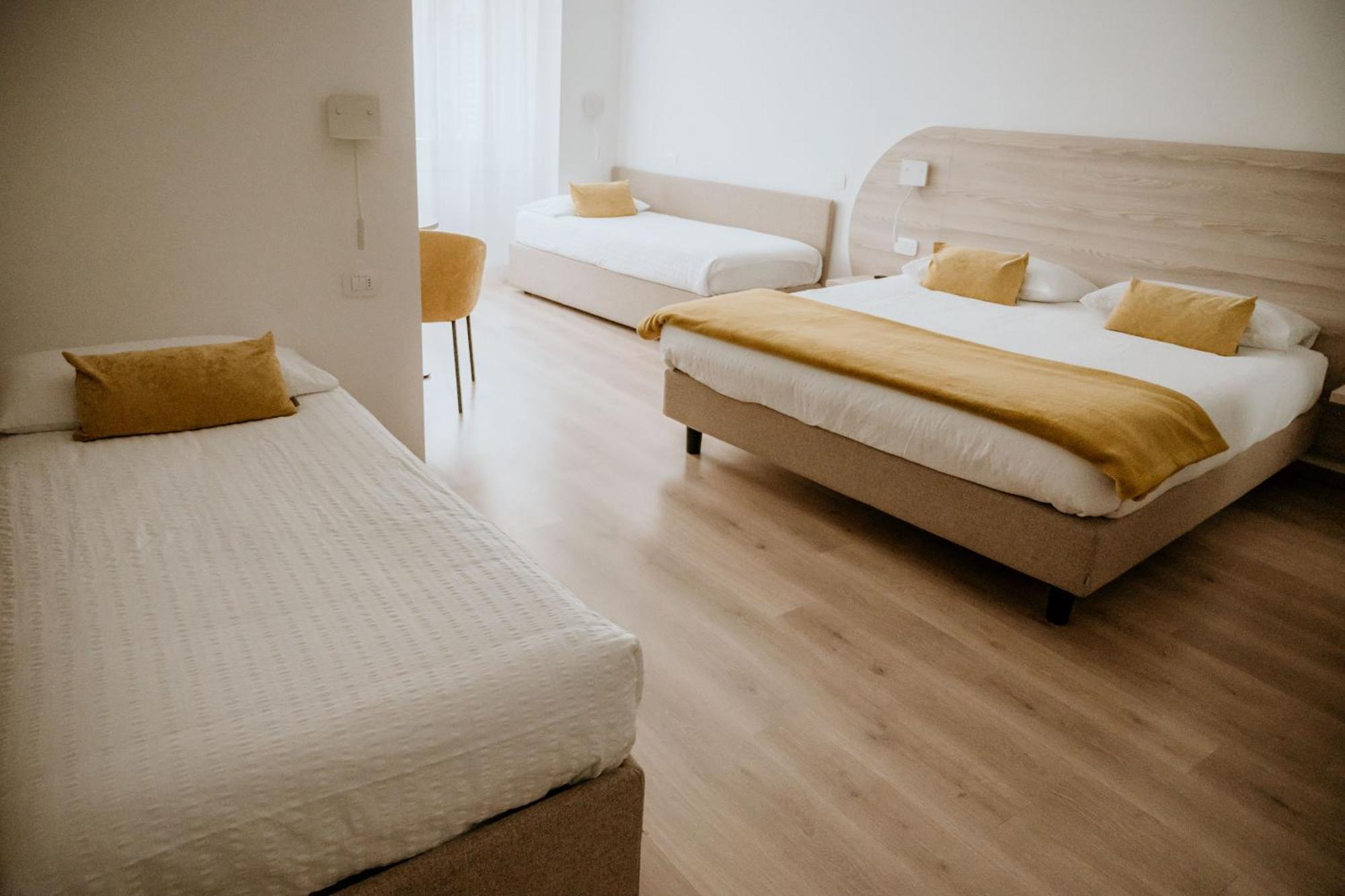 Hotel Venezia Тренто Екстериор снимка